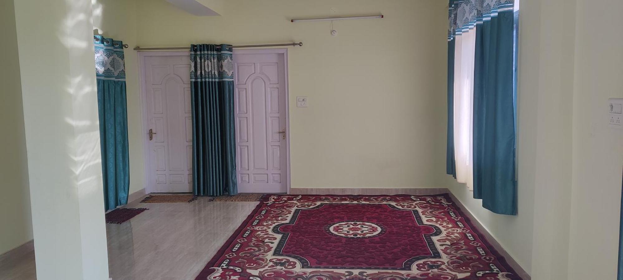 Shimla Hills Apartments 2Bhk Номер фото